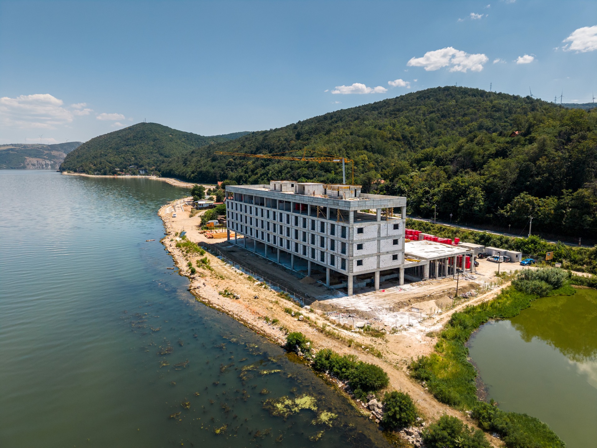 Ramada by Wyndham Danube Waterfront Golubac – izgradnja, avgust 2026